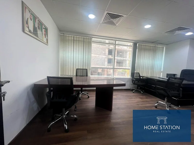VACANT IN JAN 2026 | WELL MAINTAINED | PRIME LOCATION63825003186178111