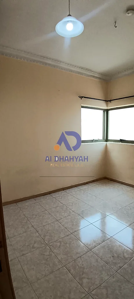 1BHK for Rent – Jubail, Sharjah ( Near Etisalat & 10 minutes’ walk to the bus station )63812814974466113