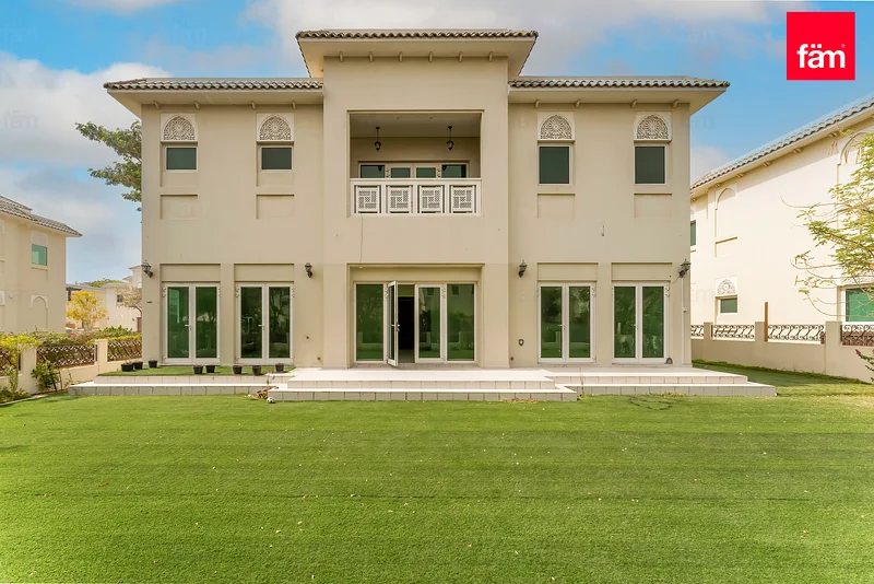 Luxury 4BR Villa | Vacant | Spacious Layout63762410577155110