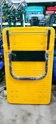 Sturdy and Versatile Folding Table - Perfect for Any Occasion!