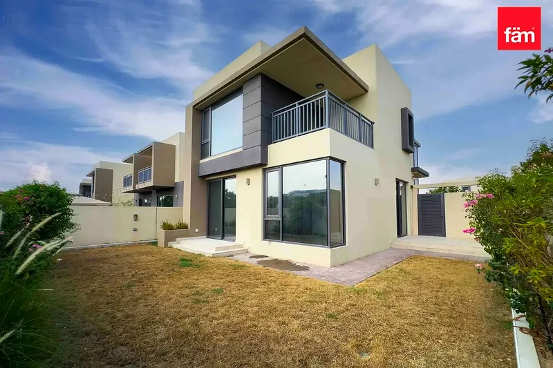 Unfurnished | Single Row | Vacant63761333075587111