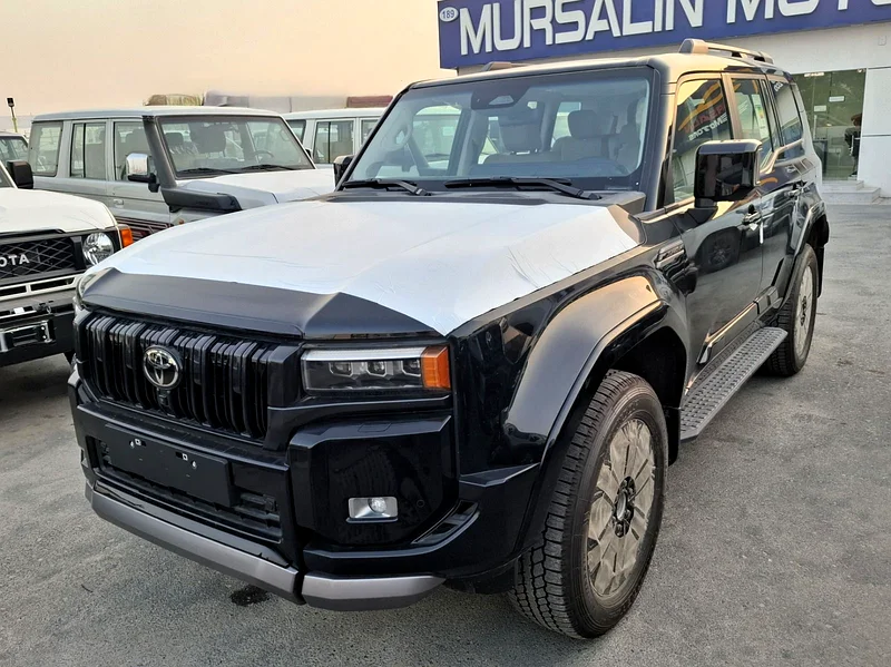 TOYOTA PRADO LUXURY TOP 2.4L 2025 MODEL WITH PANOROMIC GCC BL (EXPORT ONLY)63700381021954110