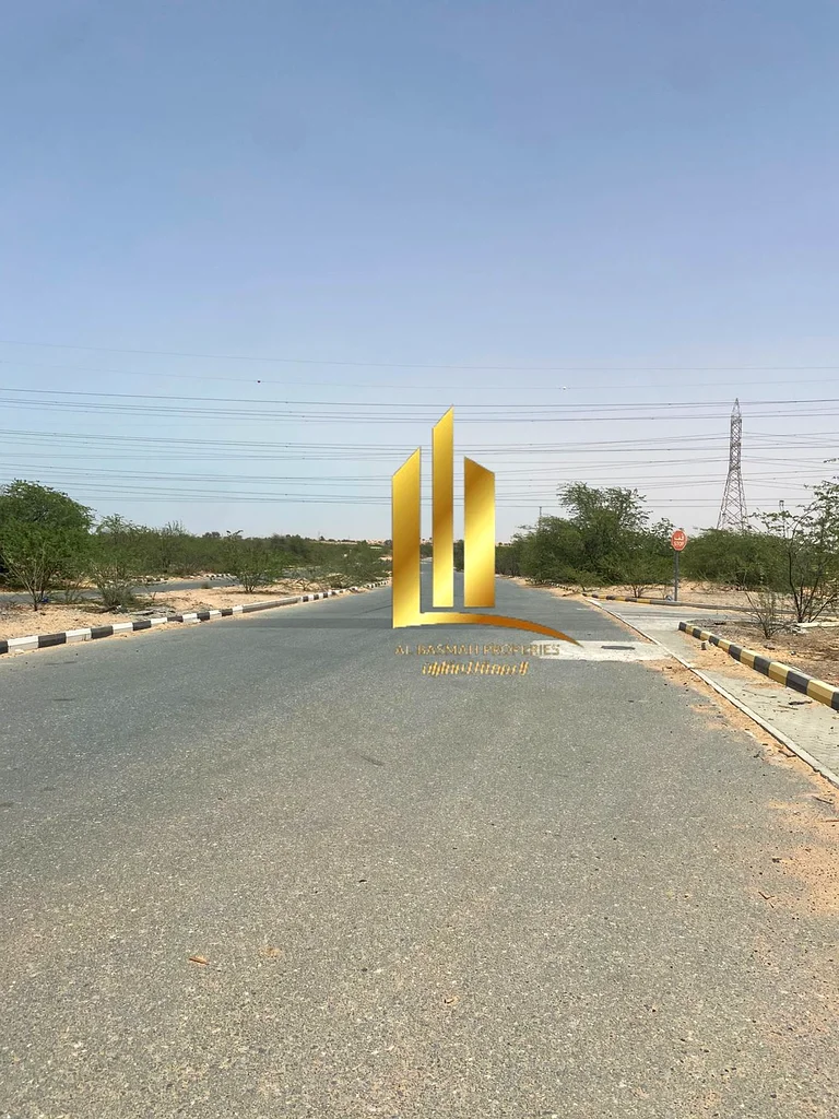 أرض صناعية زاوية للبيع في منطقة العروبة الصناعية بسعر تنافسي وموقع مميز63818386197763110
