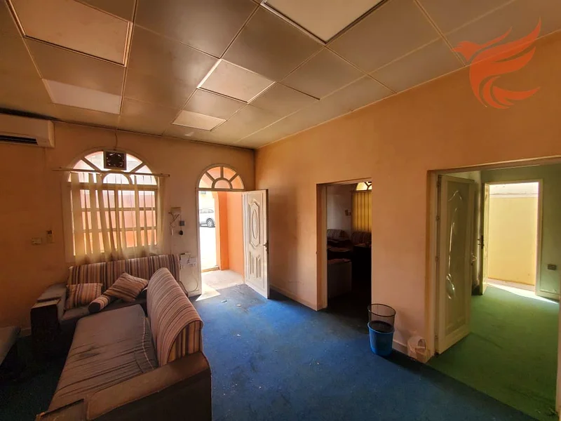 Commercial Villa for Rent in Corniche Al Qawasim | 2 Rooms | 2 Entrances | 3 Bathrooms64061599560323112