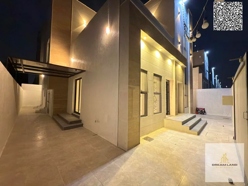 A villa with a price including registration and ownership fees on the main street, ready for occupancy in the most upscale areas of Ajman, freehold fo63913118145793112