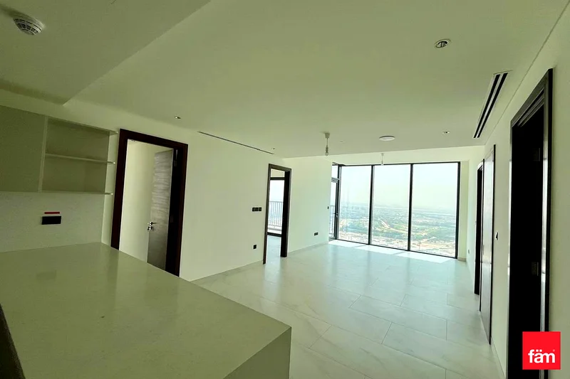 Spacious unit| 03 Bedrooms plus Maid|Bright Unit63758355356035111