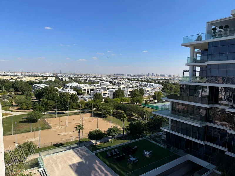 Park and Villas View | Vacant | Spacious Layout63971815138178110
