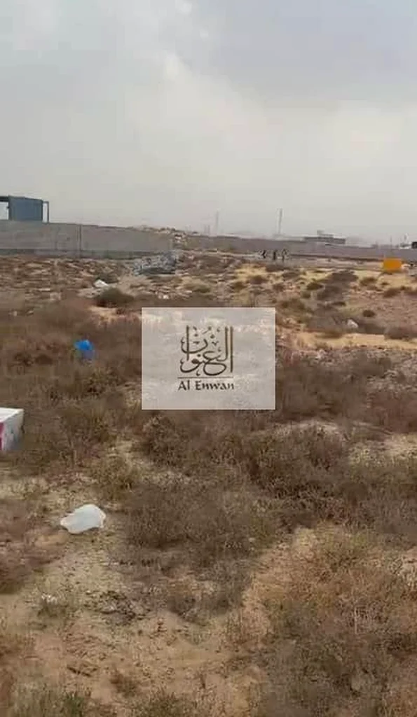 أرض للبيع في السجاع الصناعية، الشارقة63820479355394111