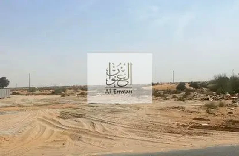 أرض للبيع في السجاع الصناعية، الشارقة63820479355394110