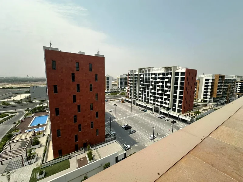 جديد بالكامل | طابق عالي | جاهز للسكن63977067838339110