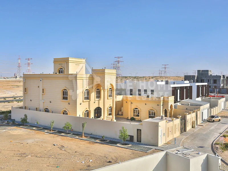 Duplex Villa | 10 Bedrooms | Built-in Wardrobes63838854516739114