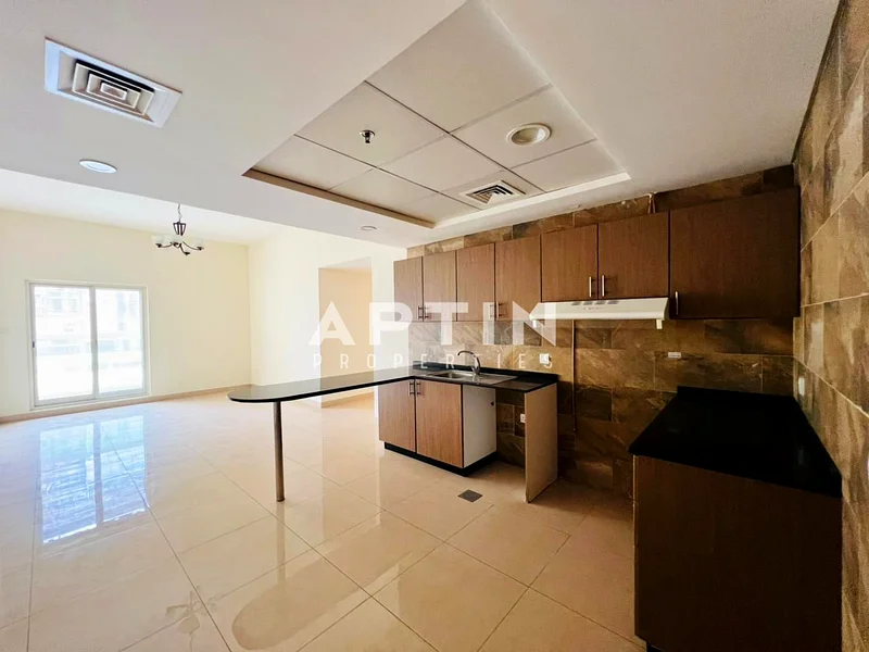 SPACIOUS 2BHK | BALCONY | OPEN KITCHEN | FOR RENT63731552276993113