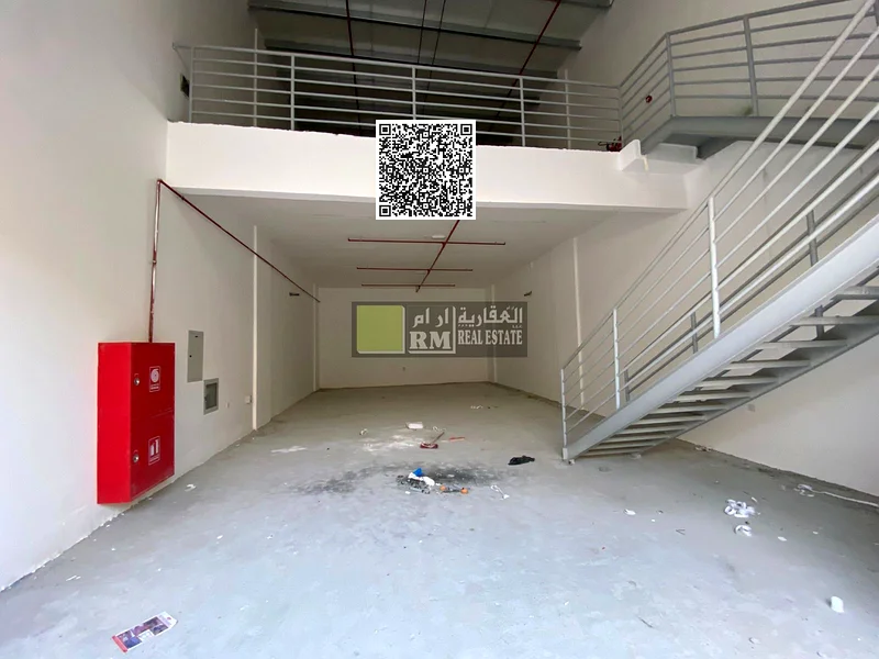 مستودع متاح بسعر رخيص64073895044738110