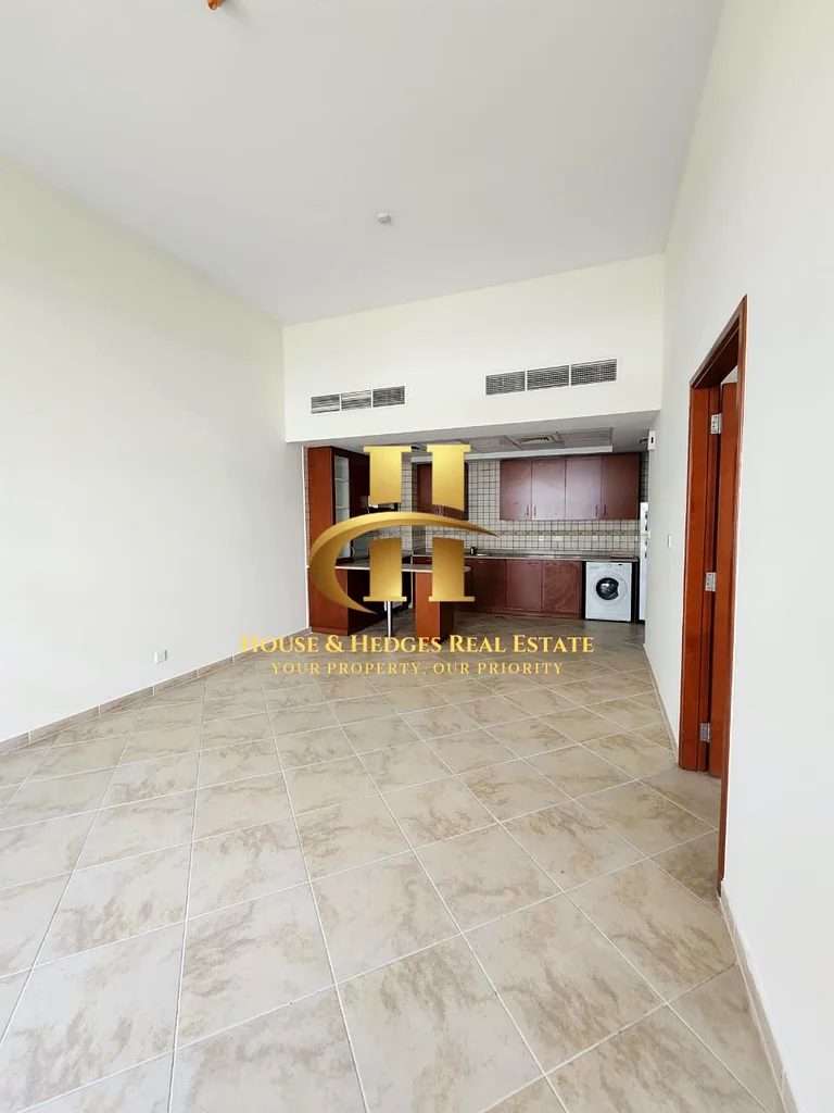 Spacious Layout | High ROI | Tenanted63982021827075112