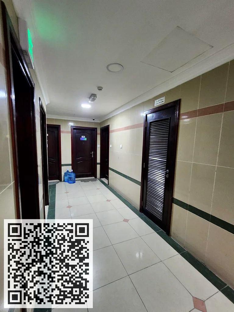 Building for sale in Sharjah, Al Butaina area    Prime location on a main street63818267536515114