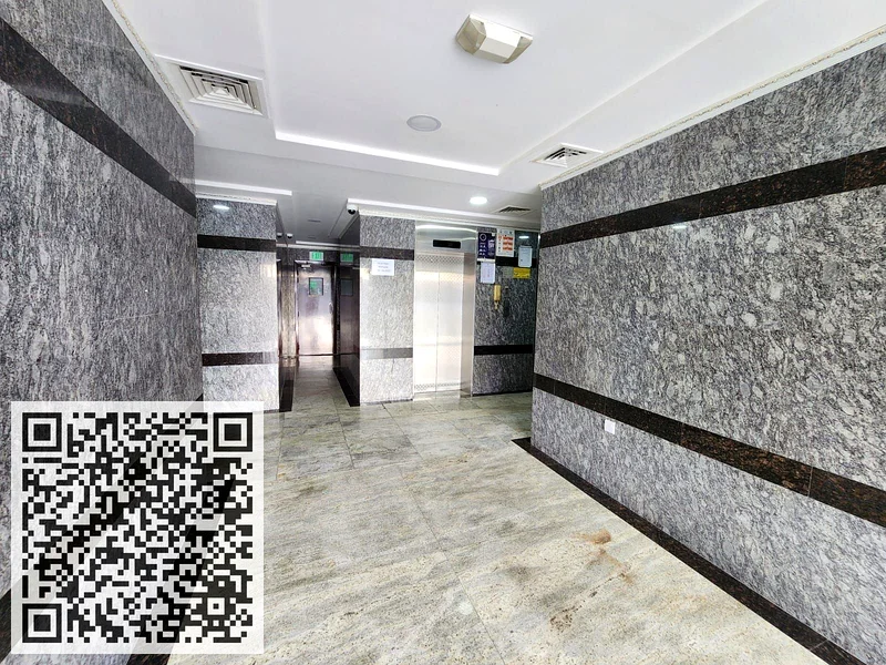 Building for sale in Sharjah, Al Butaina area    Prime location on a main street63818267536515111