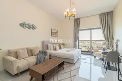 Peaceful Living | Connected to Wavez Avenue Mall