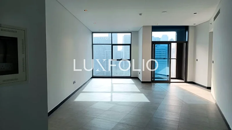 Canal View | Modern | Prime Location63791098307843111