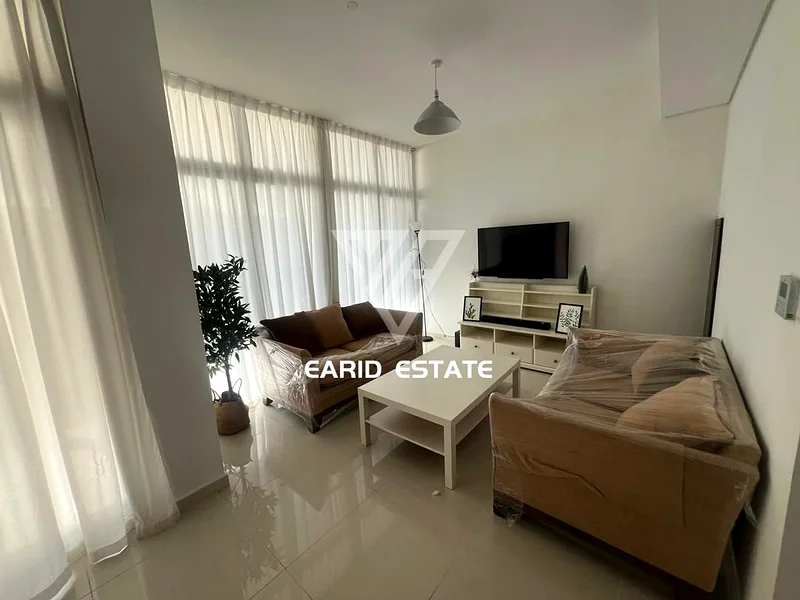 جاهز للانتقال | حديقة مصممة | مفروش بالكامل63741526415746111