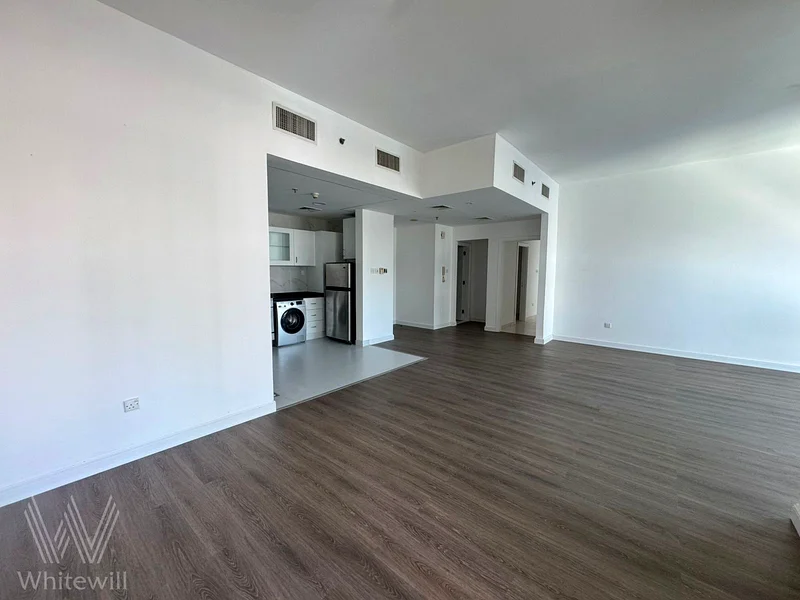 تصميم كبير | إطلالة على المارينا | شبه مُحدّث64036304996738111