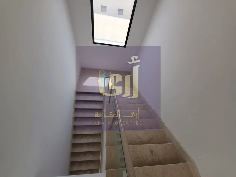 فيلا بمساحة واسعة مكونة من غرفتي نوم للإيجار، فيلا بيغ مجلس في الشارقة بالقرب من شاطئ هيرة الشارقة63812814880258114