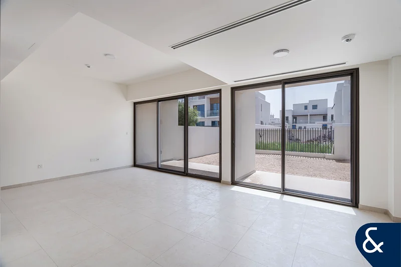 3 Beds + Maids | Close To Pool | Elio Style63947307173250112