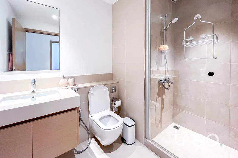 Vacant | Central Park View | Mid Floor63759932552065114