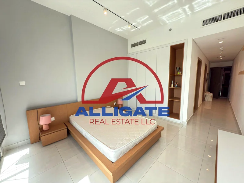 STUDIO WITH BALCONY / CLOSED KITCHEN / SEMI FURNISHED /63731923228163111
