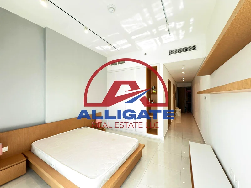 STUDIO WITH BALCONY / CLOSED KITCHEN / SEMI FURNISHED /63731923228163112