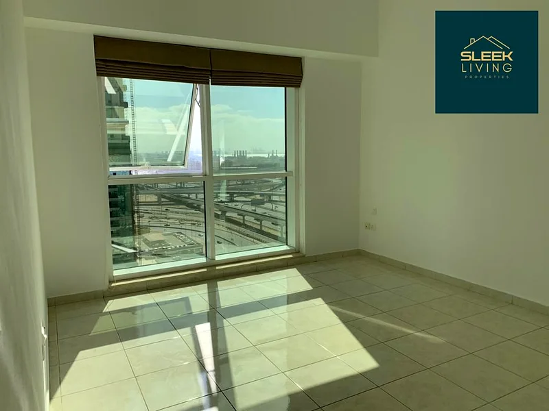 واسع | إطلالة بحرية جزئية | شاغر63748661565315111