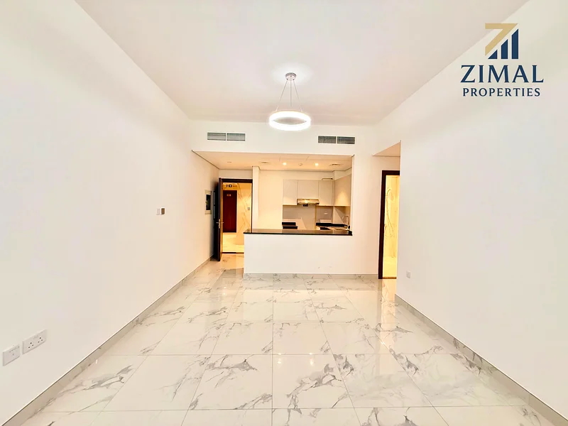 شقة جديدة كليًا من نوع 2Bhk || شرفة كبيرة ومطبخ مفتوح63726932673155110