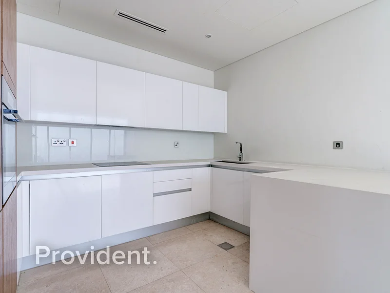 Large Layout | Water View | High Floor63724787100803114