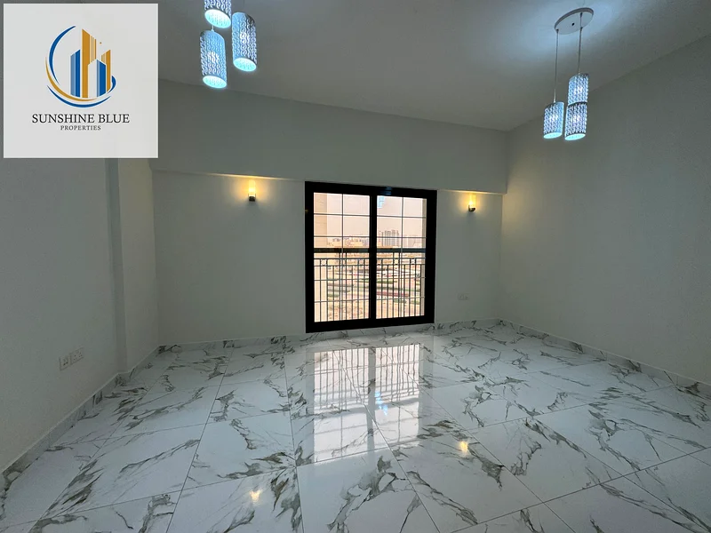 شقة فاخرة مكونة من غرفة نوم واحدة !! بركة سباحة وصالة رياضية و موقف سيارات !!63731923028225111