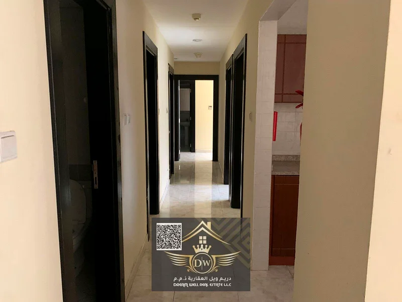 شقة واسعة من أربع غرف نوم متوفرة للإيجار في أبراج بارادايس ليكس63715947617155112