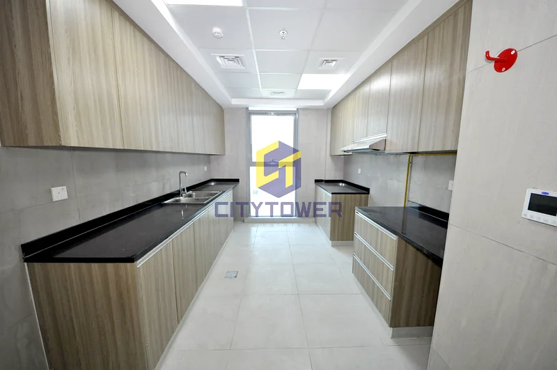 Corner 2 BHK + Store Closed Kitchen Available for Rent Next to Al Mulla Plaza63755799814530114