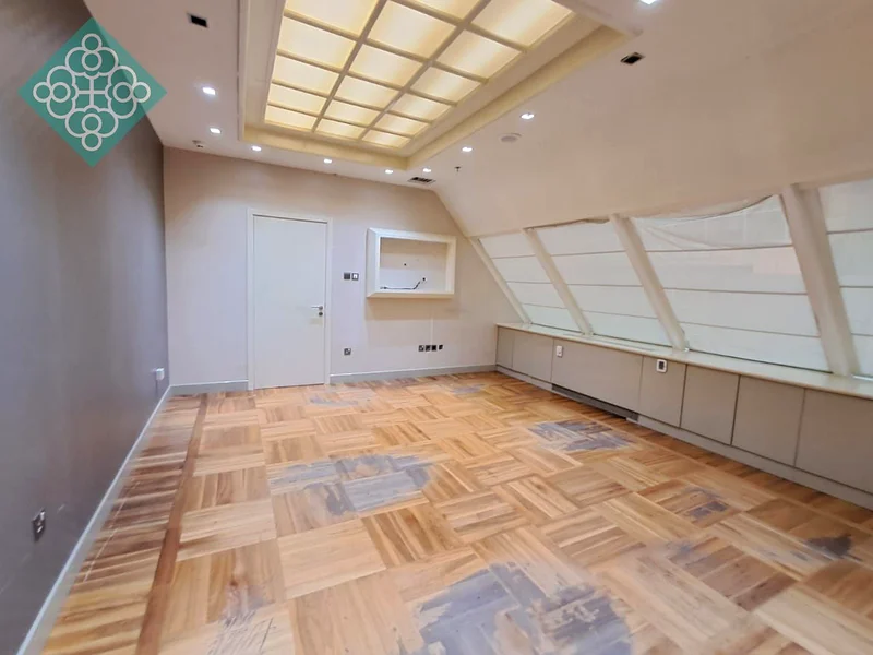 SPACIOUS |FITTED |READY TO MOVE |Ideal for Corporate64072555904387112