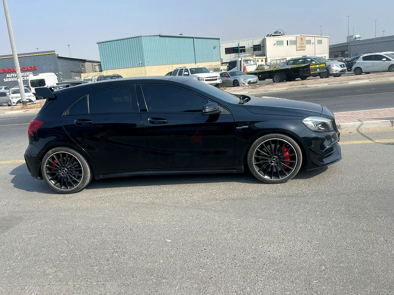 Mercedez AMG A4563700381250818112