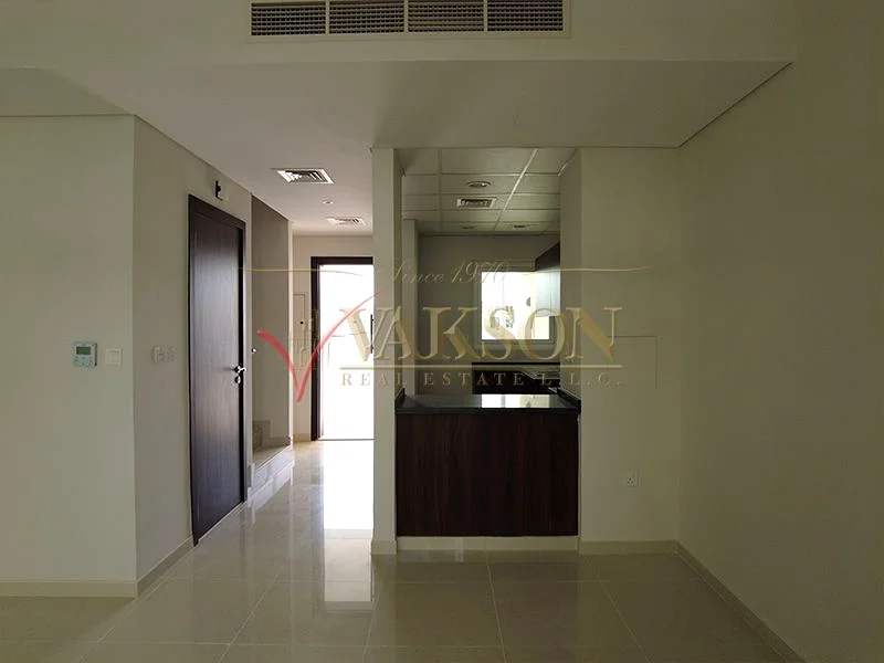 2 Balcony | Bright & Spacious | Avencia63741340747138114