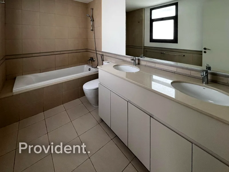 Well-maintained | Close to amenities | VOT63950996782209114