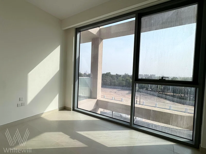 Corner Unit | Partial Burj Khalifa and Canal Views63950051378817113