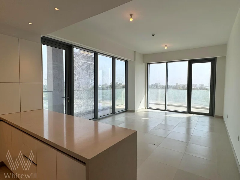 Corner Unit | Partial Burj Khalifa and Canal Views63950051378817110