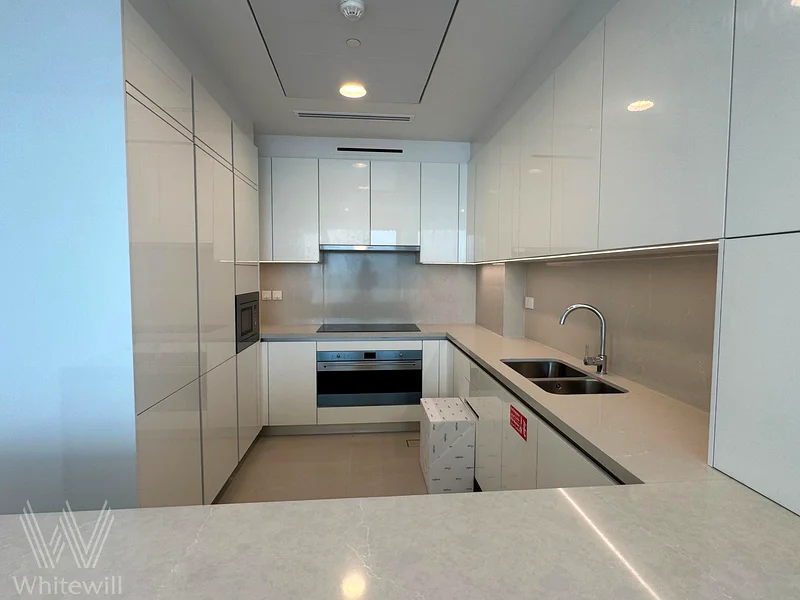 Corner Unit | Partial Burj Khalifa and Canal Views63950051378817112