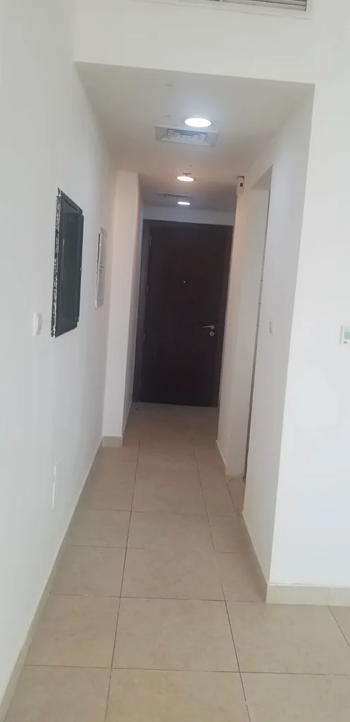 DIRECT FROM OWNER  LARGE  STUDIO FLAT SIZE 530SQF @ 500K63978244430722112