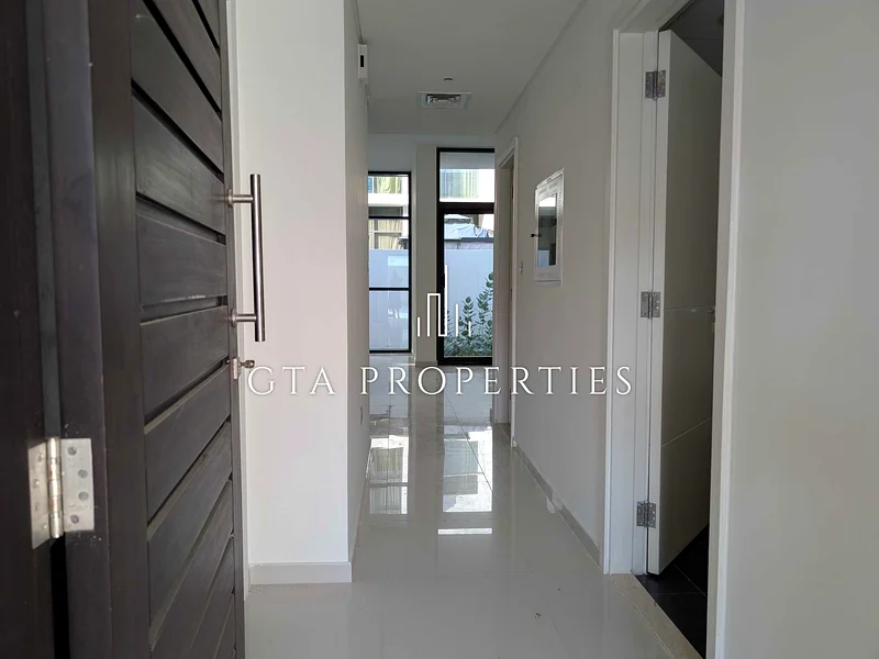 Great Location | 3bed+Maids | Vastu Compliant64003832487810111