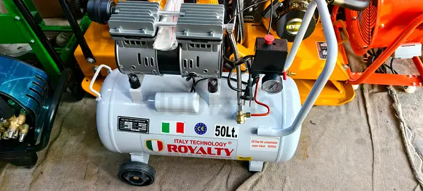 Reliable Royalty 50L Air Compressor - Perfect for Your Workshop