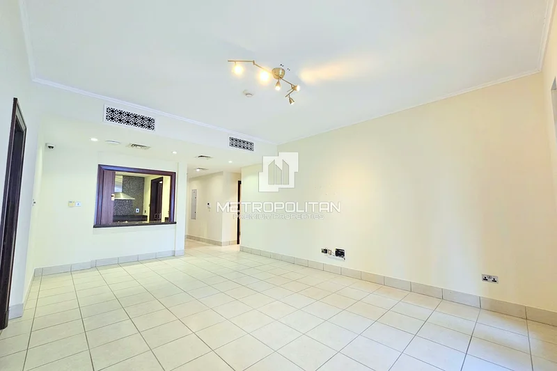 Study Room | Ready to Move | Key in Hand63772025269505112