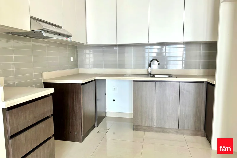 High Floor | Spacious Layout | Chiller Free63760310208003112