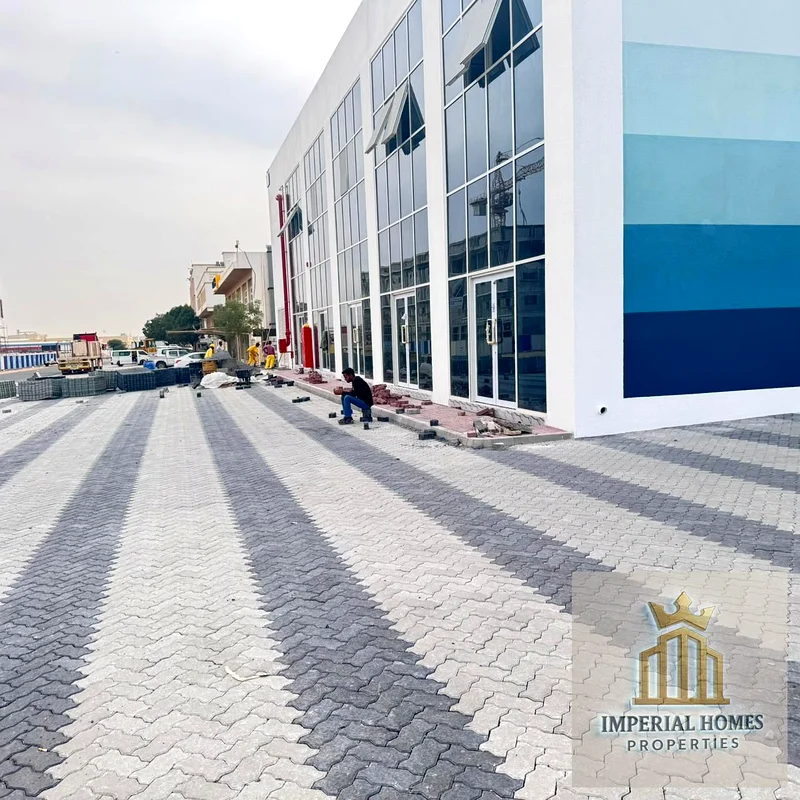 Warehouse (Shed) for Annual Rent – Umm Al Quwain  📍 Location: Umm Al Quwain, UAE 📐 Size: 1,635 sq. ft. 🔌 Power Capacity: 46 kW 💰 Rental Price: AED64060564441985114