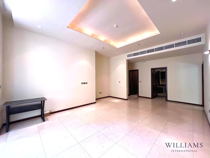 غير مفروش | وصول مباشر للشاطئ63805222138626113