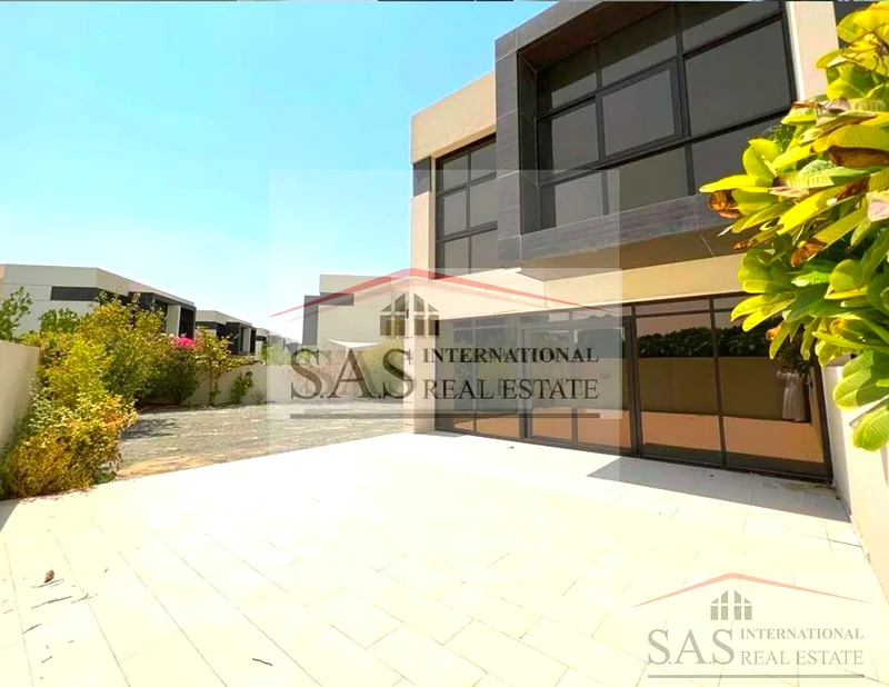 For Sale | Single Row Townhouse | Spacious Plot | Move-In Ready | Call Now!63972758924931113